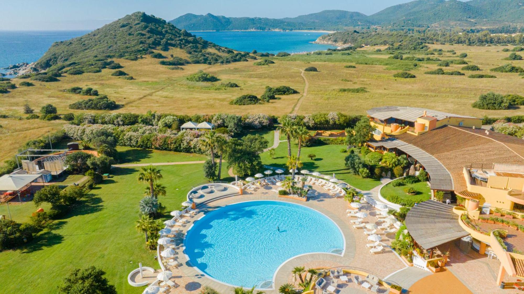 Sant'Elmo Beach Hotel Кастіадас Екстер'єр фото